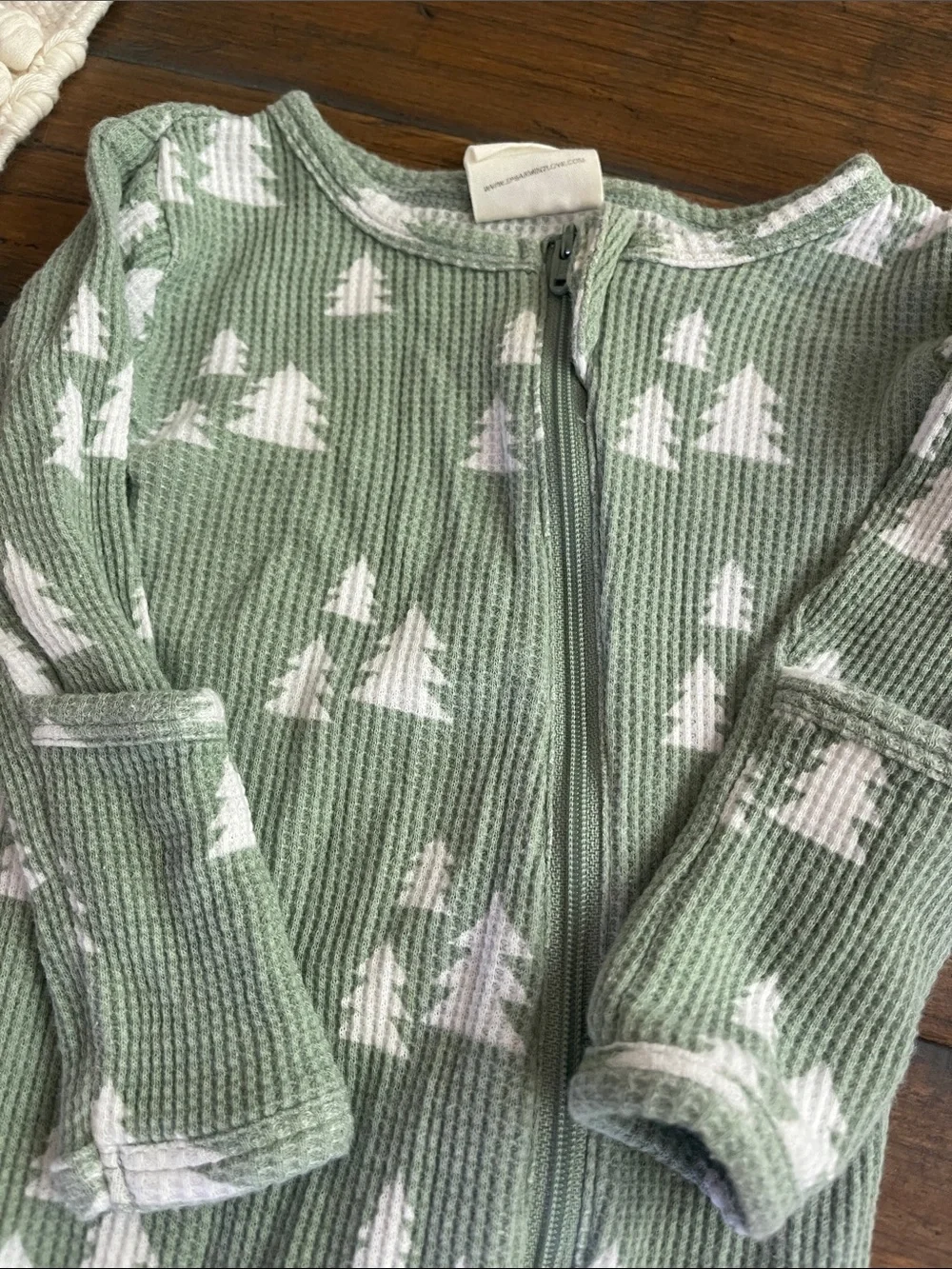 Spearmint Love cozy green